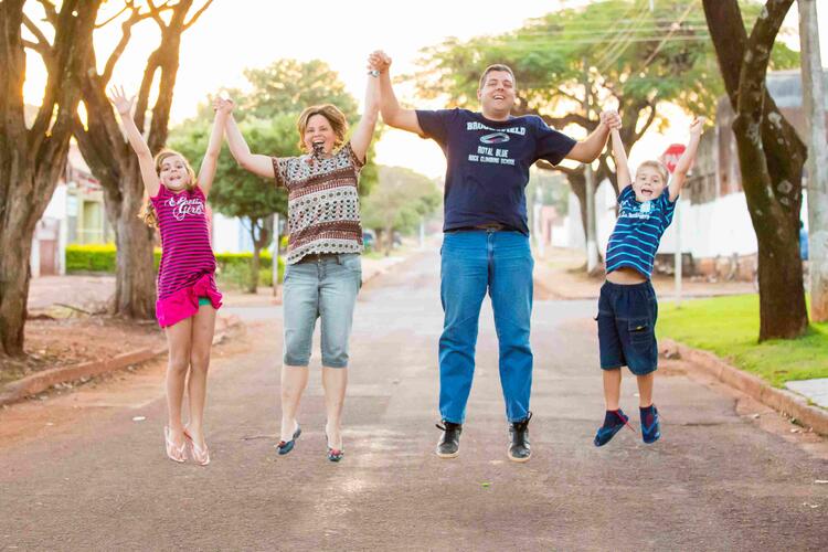 Brazil family jumping